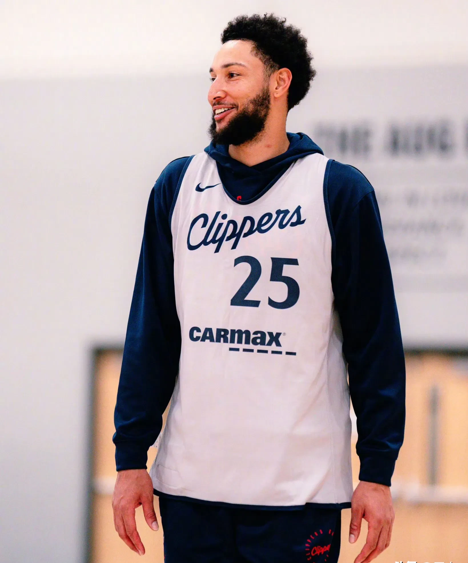 包含今晨体能课后；密尔沃基雄鹿造点机会备战全明星赛；媒体盛赞；赛程密集仍需轮换的词条-manbetx投注